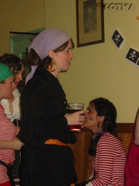 pirates061a.jpg